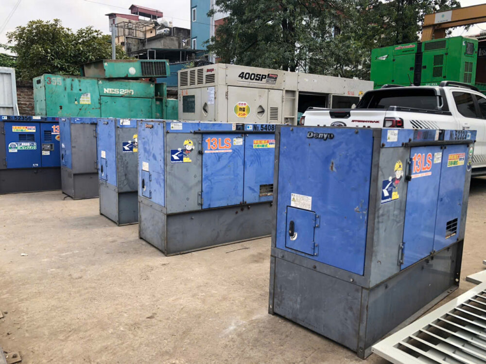 lô máy phát điện Denyo 13LS hàng nhật bãi